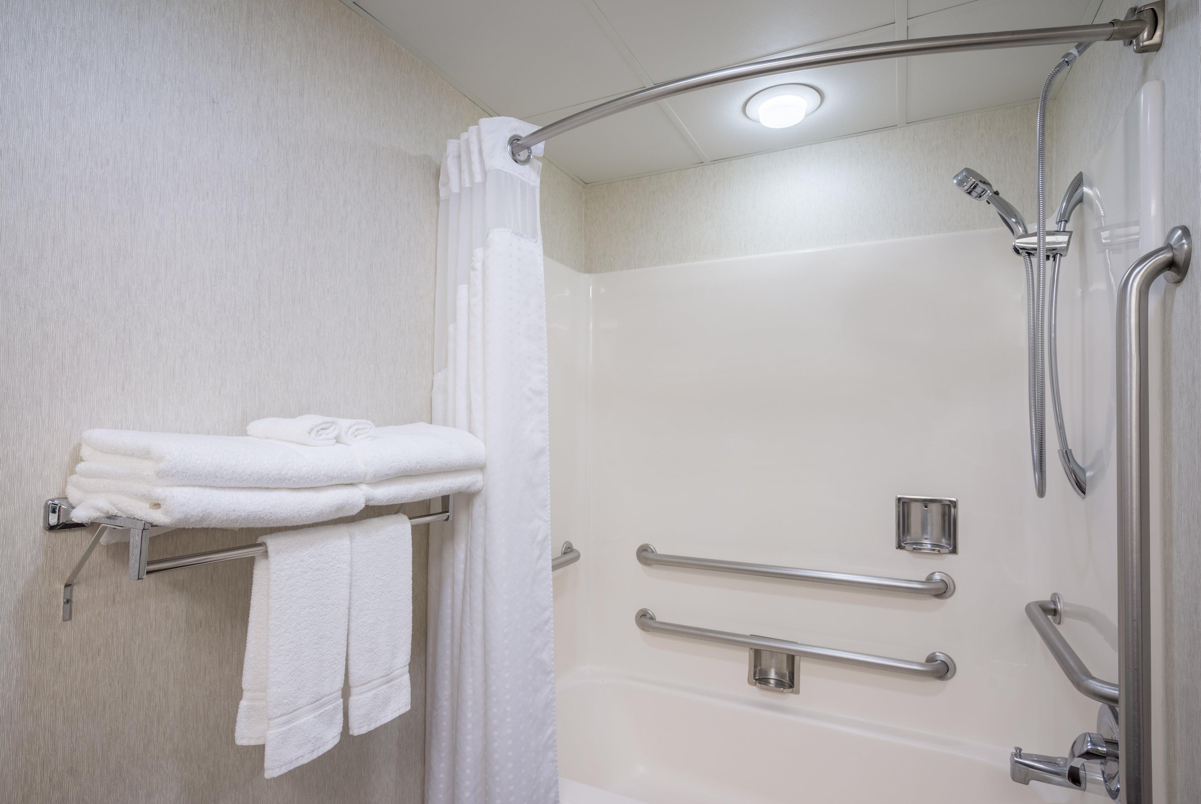 Holiday Inn Express Hanover By Ihg Exterior foto